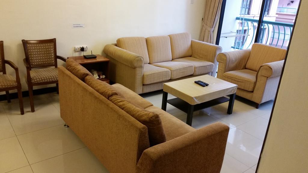 Marina Court Kota Kinabalu- Bigger Group Stay Together- 6 Bedroom Apartments Chambre photo