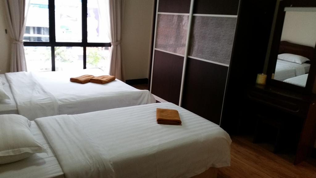 Marina Court Kota Kinabalu- Bigger Group Stay Together- 6 Bedroom Apartments Chambre photo