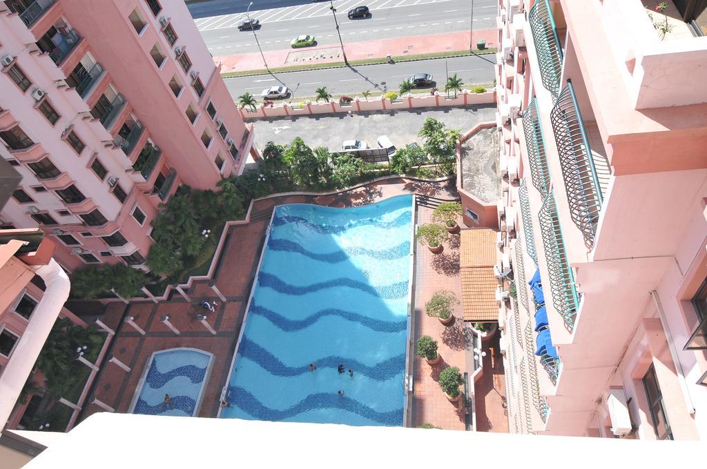 Marina Court Kota Kinabalu- Bigger Group Stay Together- 6 Bedroom Apartments Extérieur photo