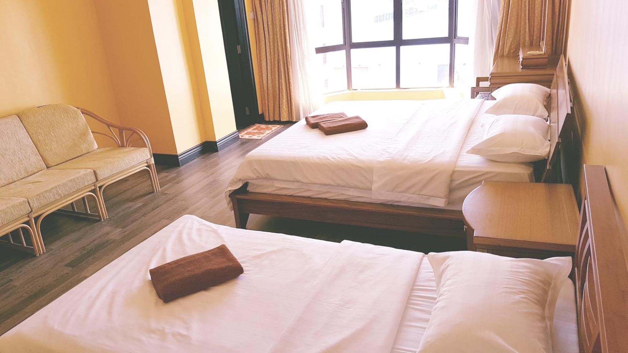 Marina Court Kota Kinabalu- Bigger Group Stay Together- 6 Bedroom Apartments Extérieur photo