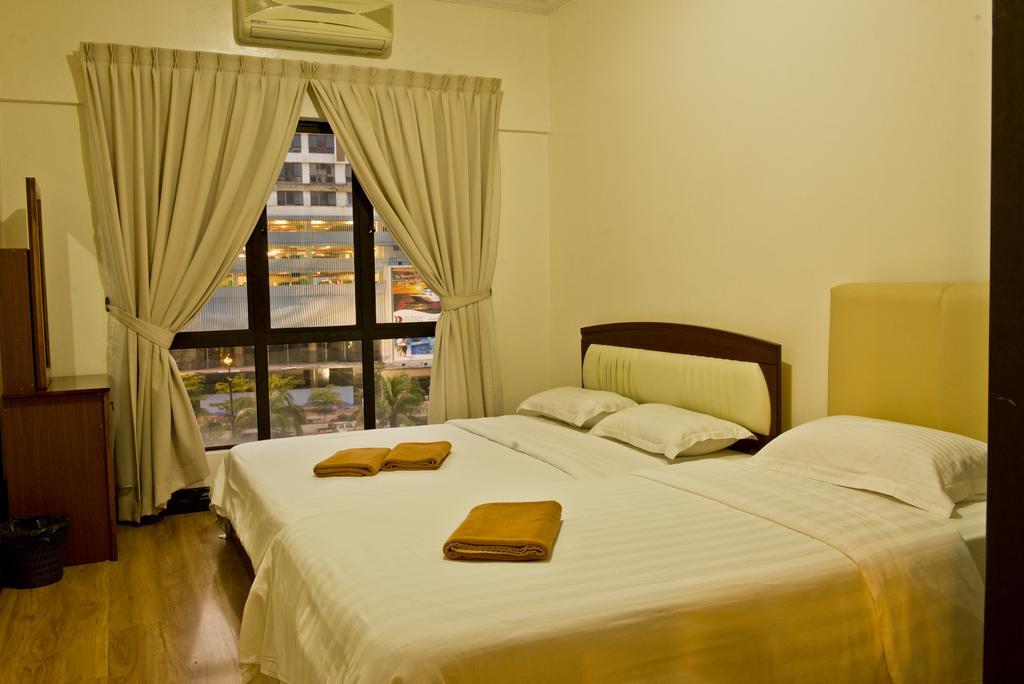 Marina Court Kota Kinabalu- Bigger Group Stay Together- 6 Bedroom Apartments Extérieur photo