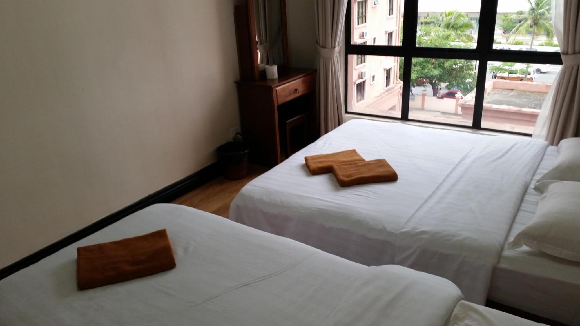 Marina Court Kota Kinabalu- Bigger Group Stay Together- 6 Bedroom Apartments Extérieur photo