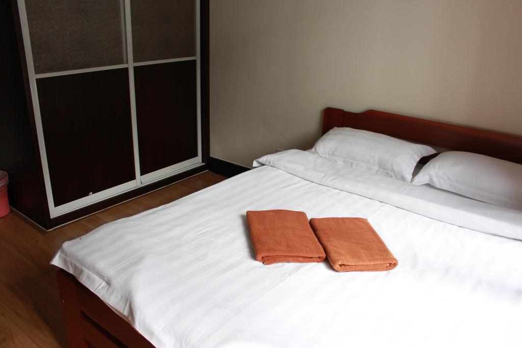Marina Court Kota Kinabalu- Bigger Group Stay Together- 6 Bedroom Apartments Chambre photo